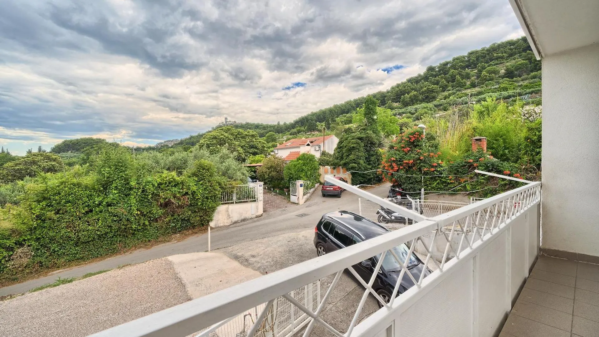 A1-Luxury Apt W Big Balcony 4 Min Walk To Beach Сплит 0*,